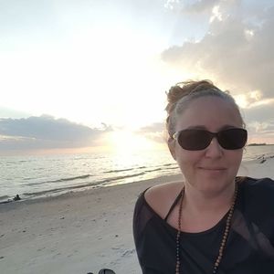 Meet your Posher, Rochelle